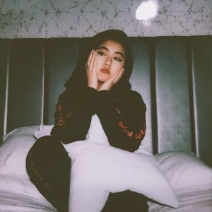 Meet your Posher, Alyssa